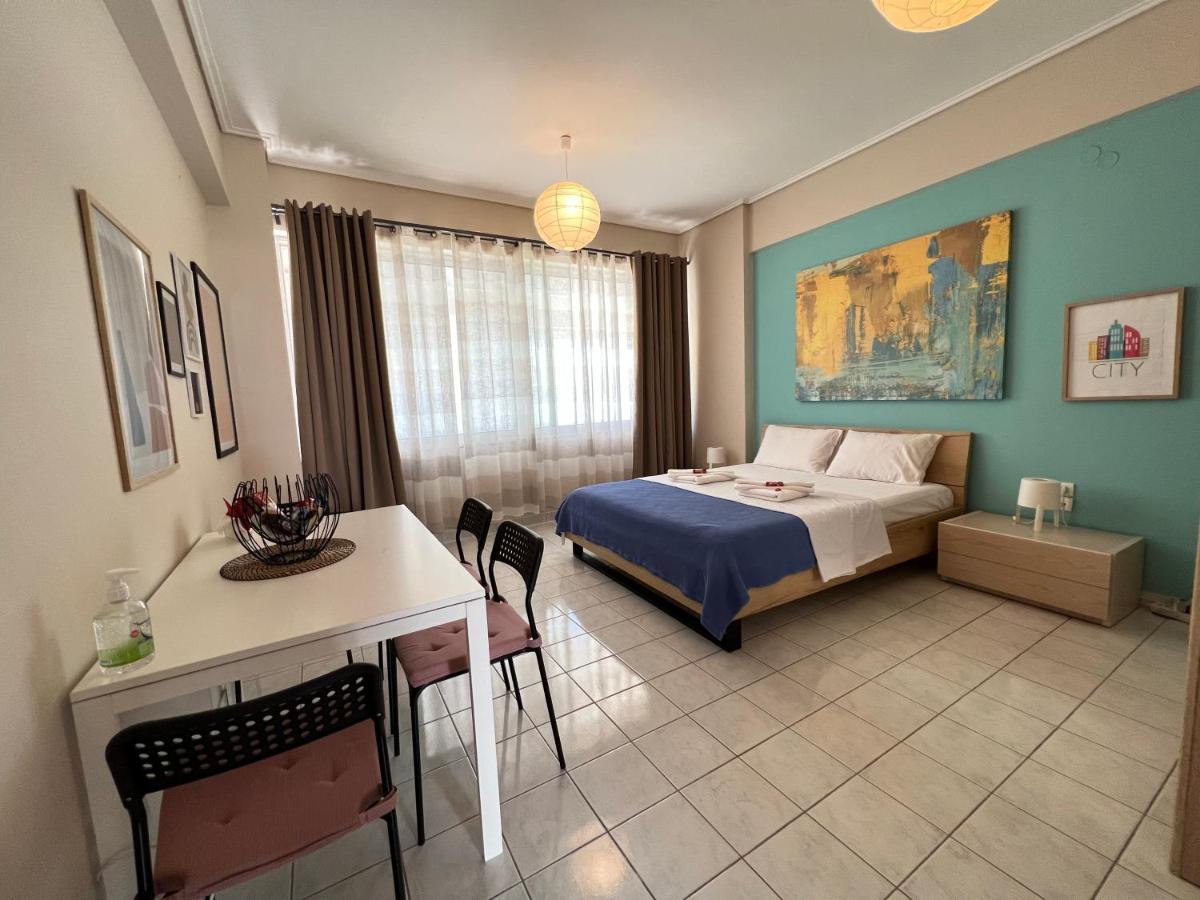 City House 1 Каламата Екстериор снимка